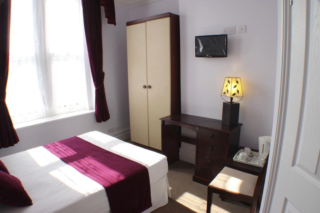 Filton Guest House